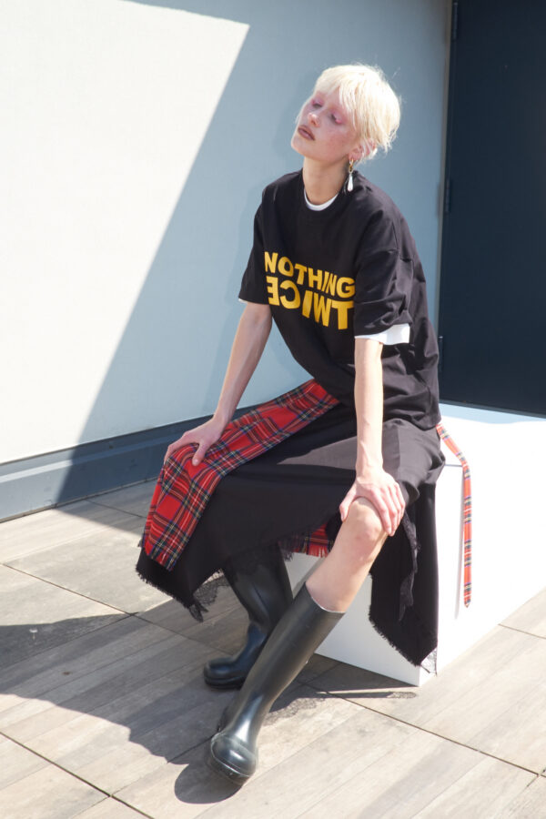 MARIOS black oversized cotton T-shirt with yellow “NOTHING NICE” graphic print